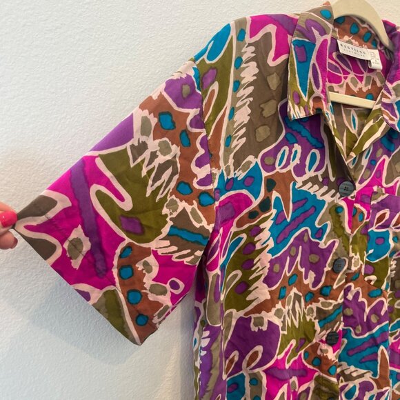 Restless Clothiers 100% Silk Hawaiian Style Top Short Sleeves Button Colorful Sm - Picture 4 of 8
